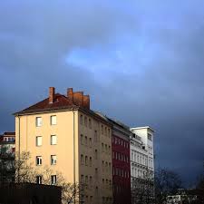 Das haus sonnenschein ist eine privat geführte und familiäre einrichtung für psychisch kranke menschen und wurde von rudi & frieda frumm im jahre 1978 gegründet. Dunkele Wolken Und Sonnenschein Nu Berlin