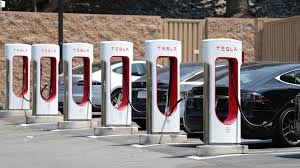 Mar 06, 2019 · tesla has more than 12,000 superchargers across north america, europe, and asia and our network continues to grow daily: Tesla Will Limit Charging To 80 At Busy Supercharger Stations