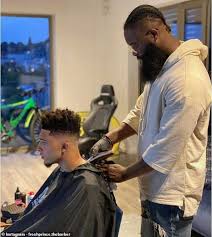 Jun 10, 2020 · borussia dortmund have admitted they are losing patience with jadon sancho. Omg Borussia Dortmund Star Jadon Sancho Teammates In Trouble For Breaking Germany Coronavirus Lockdown Rules Details Mysportdab