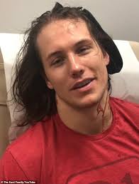 Shawn Johnson's former NFL player husband reveals he blacked out in the gym 