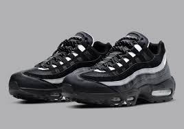 Nike Air Max 95 Black Dark Smoke Grey Ct1805 001 Sneakernews Com In 2020 Nike Air Max 95 Nike Air Max Air Max 95