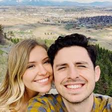 Jessica Krobatsch and Connor Strong's Wedding Registry