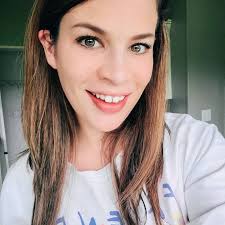 Amber Volk (@ambernvolk) • Instagram photos and videos