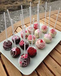 Cake Pops Chocolat Framboise Hmmm Chocolate Raspberry Cake Pops Yummy Chocolate Raspberry Cake Cake Pops Raspberry Cake