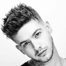 Achieving the messy hair look (or bed head) can prove difficult so we've put together a quick styling guide and 34 examples of men with great messy looks! Modern Messy Hairstyles For Men New Men S Hairstyles Haircuts 2019