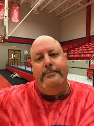 Ronnie Pena (@penaenya)