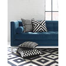 Add throw pillows to whatever room needs an. Black And Whtie Pillows Rug With A Teal Couch Einrichten Und Wohnen Wohnzimmer Zimmer Einrichten Wohnung Einrichten Tipps