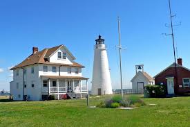 It is still an active coast guard aid to navigation. Maryland Accommodations Us Lighthouse Society