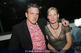 Andreas herzog is a director and editor, known for место преступления (1970), letzte spur berlin (2012) and убийства в марнове (2021). Promi At Fotos Von Promis Prominente Promifotos Stars Sternchen Beruhmte Menschen Idole Moderatoren Schauspieler Sanger Entertainer Stars