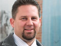 IAM District 751 president unveils Aerospace Machinists Institute