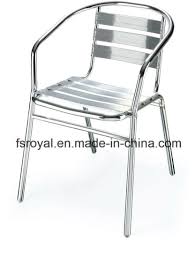 A simple yet stylish design, this is the sort of patio dining chair that makes a statement. China Light Weight Restaurant Cafe Chair Outdoor Aluminium Dining Chair China Restaurant Furniture Patio Furniture