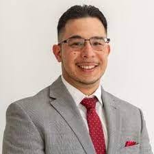 Bruce Ham's Instagram, Twitter & Facebook