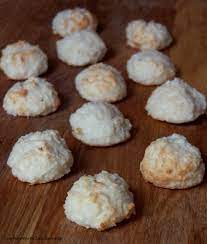 Maybe you would like to learn more about one of these? Biscotti Di Albumi Con Mandorle E Cocco