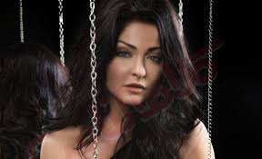 علا غانم لمنتقديها لست ممثلة إغراء وبطلوا نفسنة Egyptian Actress Actresses Chain Necklace