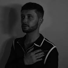 Bars with karaoke tonight? 👀