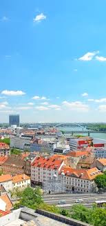 Kostenlose wohnungsbörse für mieter und vermieter in bratislava kostenlos wohnungen und wg's in bratislava suchen und inserieren mit bildern. Bratislava In Slowakei Auf Einer Kreuzfahrt Entdecken