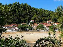 Ο ταχυδρομικός κώδικας (τ.κ.) αποτελεί το κύριο μοντέλο οργάνωσης των ελ.τα. Boytas Sthn Boreia Eyboia Ena Xwrio Mesa Sto Dasos