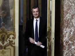 «il movimento è ho responsabilità enormi, nelle mie mani c'è la comunicazione di palazzo chigi», rocco casalino sbotta. Rocco Casalino Vorrei Dare Tanti Schiaffi Morali A Chi Mi Deride Corriere It