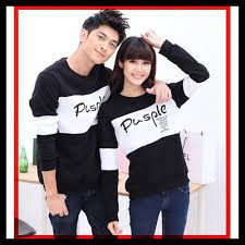 Namun untuk pasangan wanita ada banyak sekali pilihan baju batik couple yang bisa digunakan, diantaranya ada gamis batik, dress batik, kebaya batik, gaun batik, dan masih banyak lagi. Jual Terlengkap Car Kaos Couple Baju Couple Lengan Panjang Murah Puspel Jakarta Barat Raden Jaya1 Tokopedia