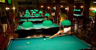 Shooters Billiard Hall In Madrid Jpg 500 333 Pool Table Best Pool Tables Pool Halls