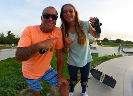I'm mariana gonzález nájera, i've been working for 2 years in the 3d video game industry. Best Surf Skater Mariana Rocha Assis Drops A Bomb Video Smoothstar Europe