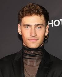 Internet Is Thirsting Over 'Jeopardy's 'Hot Priest'