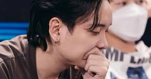 Nhan sắc tàn tạ của JustaTee