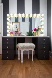 10 Diy Vanity Mirror Projects That Show You In A Different Light