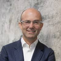 William Pash's Instagram, Twitter & Facebook