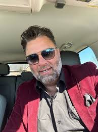 Christi Robertson's Instagram, Twitter & Facebook