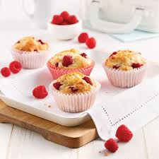 Vive Les Muffins 35 Recettes A Essayer Pratico Pratiques Recipe Bakery Recipes Desserts Food
