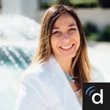 Holly Foote's Instagram, Twitter & Facebook