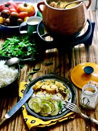 Curry De Poulet Et Crevettes Au Lait De Coco Cuisine Mauricienne Mauritian Recipes Recipes Cooking Recipes Ethnic Recipes