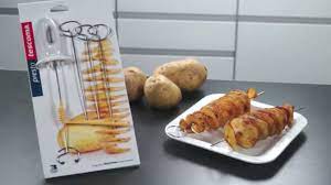 Lavate molto bene le patate, preferibilmente servendovi della spazzola per le verdure; Taglia Patate A Spirale Con 4 Spiedini Youtube