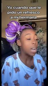 Lidia Anda Traeme Una Cocacola