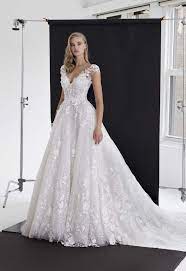 Layered Tulle Ball Gown Wedding Dress With Crystal Embellished Corset Bodice Kleinfeld Bridal Pnina Tornai Wedding Dress Ball Gown Wedding Dress Ball Gowns Wedding