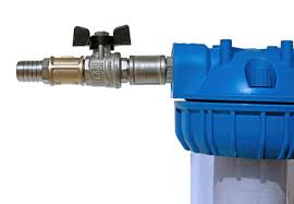 Whole house water filters are the perfect solution to having just one single filter in your house this is an r/o drinking water cartridge that is made from fda certified materials. How To Change A Whole House Water Filter The Water Geeks