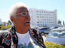 Richmond residents report breathing problems, eye aches in aftermath of  Chevron refinery fire