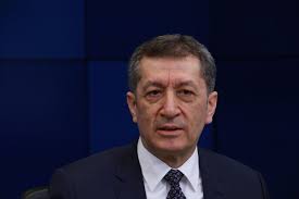 Dçnem sınavları ile ilgili yapılan açıklamada, sınavların iptaline ilişkin merak edilen sorular da yanıtlandı. Meb Lise Sinavlari Ertelenecek Mi Meb Den Son Dakika Sinav Aciklamasi Geldi Egitim Haberleri