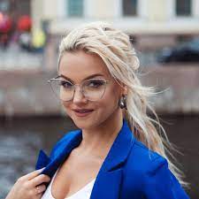 Die schönsten long bob frisuren 2020 : Frisuren Mit Brille Die Schonsten Frisuren Fur Brillentrager Brigitte De