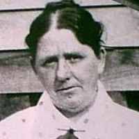 Emily Everidge's Instagram, Twitter & Facebook