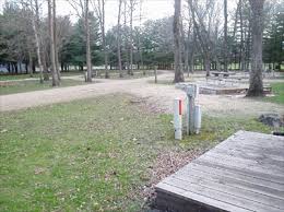 Youth group campsites are also available. Mississippi Palisades State Park Savanna Il Campgrounds On Waymarking Com