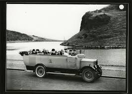 In Edinburgh Museums our series of digital lectures looking at the 1920s is  kicking off. Join us for 'Edinburgh in the 1920s: Historical Photos' with  the one & only SCRAN. Jump aboard