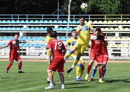 Stiri si meciuri din liga 1, cupa romaniei, echipa nationala, cupa mondiala, statistici, poze, jocuri si competitie pronosport. DouÄƒ Echipe Din IalomiÈ›a Se LuptÄƒ Pentru Un Loc In Cupa Romaniei La Fotbal Realitatea De IalomiÈ›a
