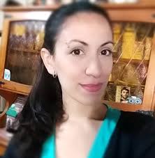 Evelyn Corrales Cosmetologa y Esteticista