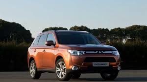 Consum mitsubishi outlander 2.0 diesel. Noul Mitsubishi Outlander Suv Ul Care ConsumÄƒ Cat O MasinÄƒ MicÄƒ Drive Test