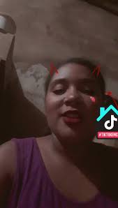 Namorada De Derick Abravanel