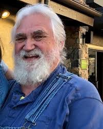 Ryan Flack's Instagram, Twitter & Facebook