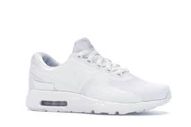 At one point of time, the nike air max zero only had a few color options to pick from. Nike Air Max Zero Essential White White Wolf Grey 876070 100