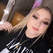 Maisha brown (@maishabrown1) është LIVE